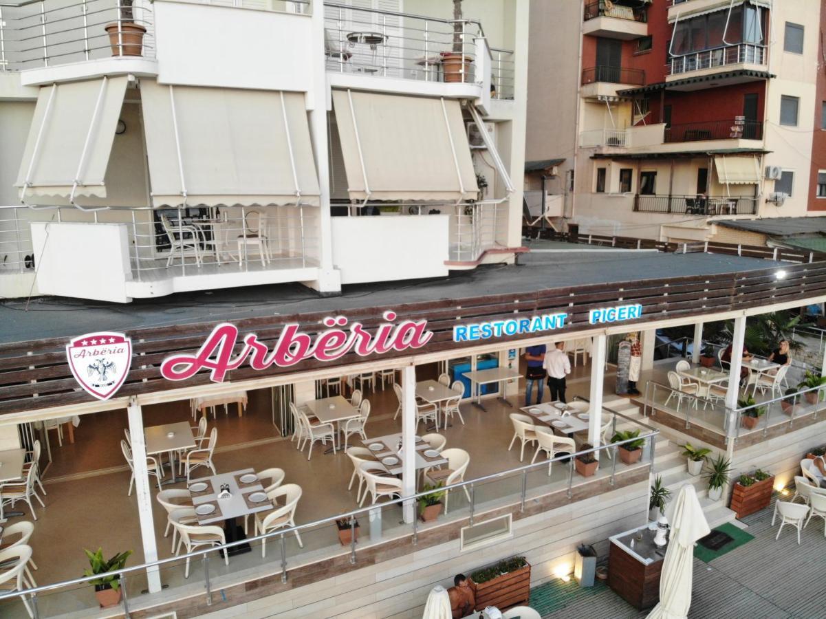 Aparthotel Arberia